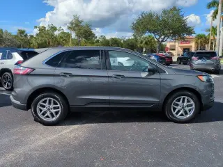 Ford Edge 2023 AWD SEL 4dr Crossover