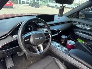 Genesis GV70 2022 AWD 3.5T Sport 4dr SUV