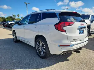 GMC Terrain 2020 Denali SUV 4 puertas