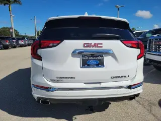 GMC Terrain 2020 Denali SUV 4 puertas