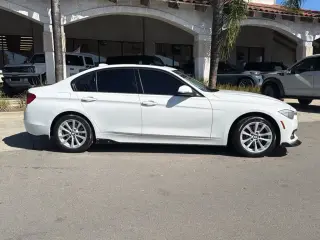 Sedán BMW Serie 3 2016 320i 4 puertas