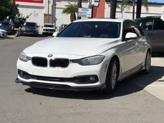 Sedán BMW Serie 3 2016 320i 4 puertas
