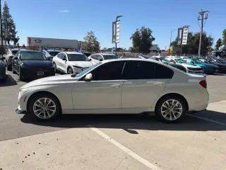 Sedán BMW Serie 3 2016 320i 4 puertas