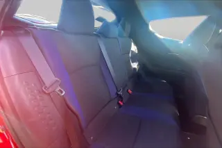 Toyota C-HR 2022 XLE 4dr Crossover