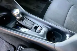 Toyota C-HR 2018 XLE Premium 4dr Crossover