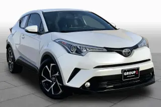 Toyota C-HR 2018 XLE Premium 4dr Crossover