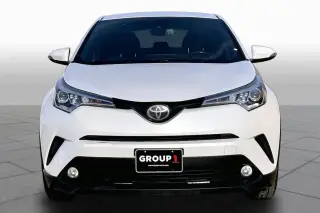 Toyota C-HR 2018 XLE Premium 4dr Crossover
