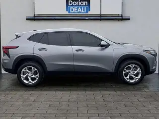 Chevrolet Trax 2024 LS crossover de 4 puertas