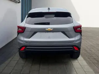 Chevrolet Trax 2024 LS crossover de 4 puertas