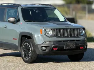 Jeep Renegade 2016 4x4 Trailhawk 4dr SUV