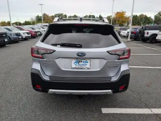 Subaru Outback 2024 AWD Touring XT 4dr Crossover