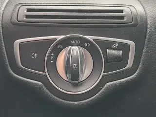 Mercedes-Benz GLC 2022 GLC 300 4dr SUV