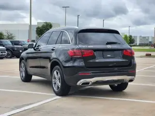 Mercedes-Benz GLC 2022 GLC 300 4dr SUV