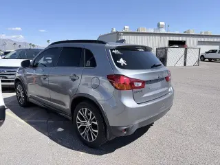 Mitsubishi Outlander Sport 2017 2.4 SEL 4dr Crossover