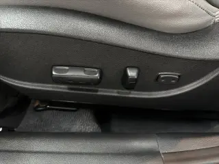 Hyundai ELANTRA 2013 Limited 4dr Sedán