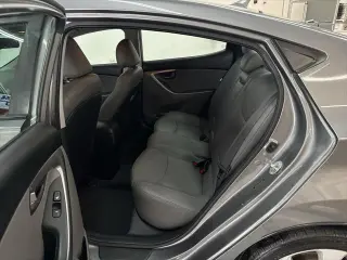 Hyundai ELANTRA 2013 Limited 4dr Sedán