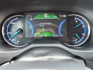 Toyota RAV4 Hybrid 2025 AWD LE SUV 4 puertas