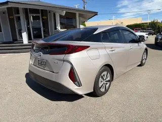 Toyota Prius Prime 2021 XLE 4dr Hatchback