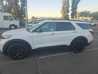 Ford Explorer 2022 AWD ST 4dr SUV