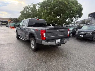 Ford F-250 Super Duty 2022 4x4 XL 4dr Crew Cab 6.8 ft. SB Pickup