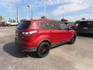 Ford Escape 2018 SE 4dr SUV