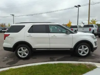 Ford Explorer 2017 AWD XLT 4dr SUV