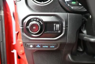 Jeep Wrangler 2025 4x4 Rubicon 4xe 4dr SUV