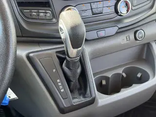 Ford Transit 2022 350 XL 3puertas LWB techo medio furgón de pasajeros