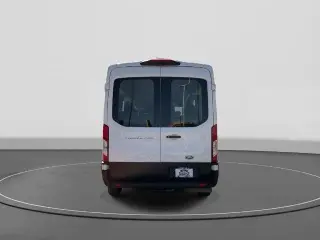 Ford Transit 2022 350 XL 3puertas LWB techo medio furgón de pasajeros