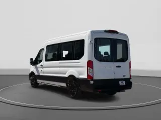 Ford Transit 2022 350 XL 3puertas LWB techo medio furgón de pasajeros