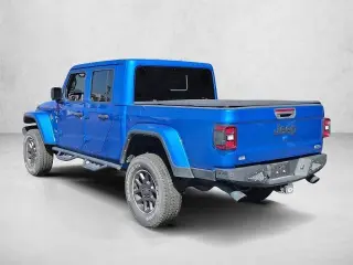 Jeep Gladiator 2022 4x4 Overland 4dr Crew Cab 5.0 ft. SB