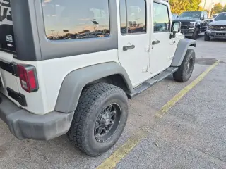 Jeep Wrangler Unlimited 2014 4x4 Rubicon 4dr SUV