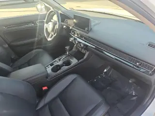 Honda Civic 2023 EX-L 4 tracción hatchback sin BSI