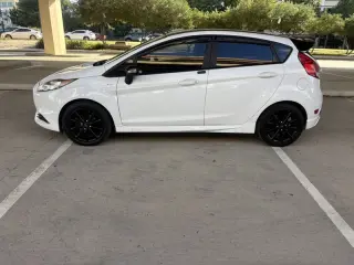 2019 Ford Fiesta ST Line