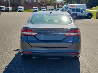 Ford Fusion 2018 SE 4dr Sedán