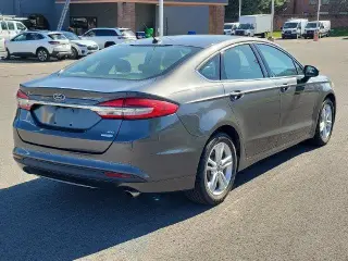 Ford Fusion 2018 SE 4dr Sedán