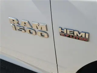 Ram 1500 2017 4x2 Tradesman 2dr Cabina Regular 8 ft. LB Pickup