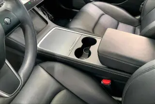 Tesla Model 3 2023 4dr Sedán
