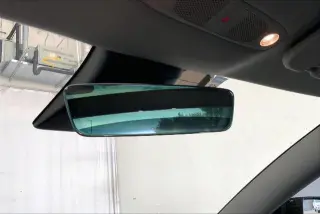Tesla Model 3 2023 4dr Sedán