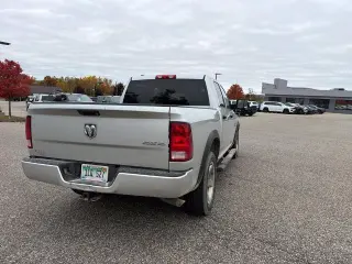 Ram 1500 2014 4x4 Express 4dr Crew Cab 5.5 ft. SB Pickup
