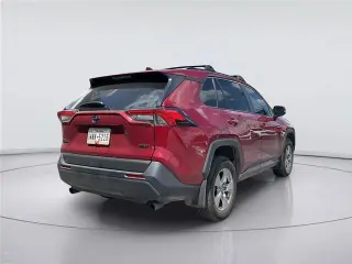 Toyota RAV4 2025 XLE 4dr SUV