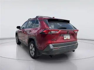 Toyota RAV4 2025 XLE 4dr SUV