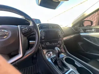 Nissan Maxima 2021 3.5 SV 4dr Sedán