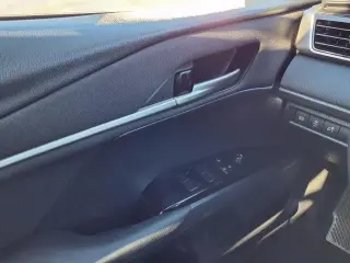 Toyota Camry 2025 LE 4dr Sedán