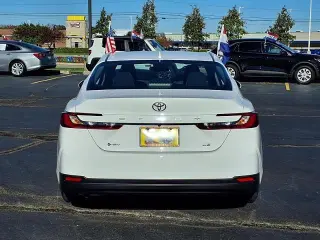 Toyota Camry 2025 LE 4dr Sedán