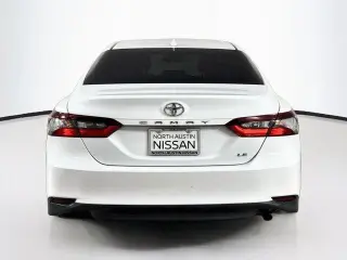 Toyota Camry 2023 LE 4dr Sedán