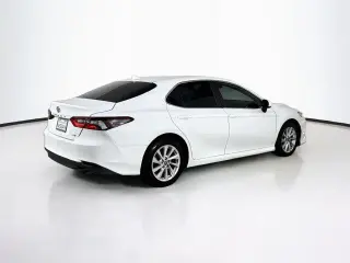 Toyota Camry 2023 LE 4dr Sedán