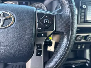 Toyota Tacoma 2019 4x2 TRD Off-Road 4dr Double Cab 5.0 ft SB