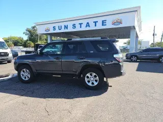 Toyota 4Runner 2024 4x2 SR5 4dr SUV