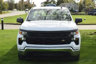 Chevrolet Silverado 1500 2025 4x2 Work Truck 2dr Cab regular 8 ft. LB